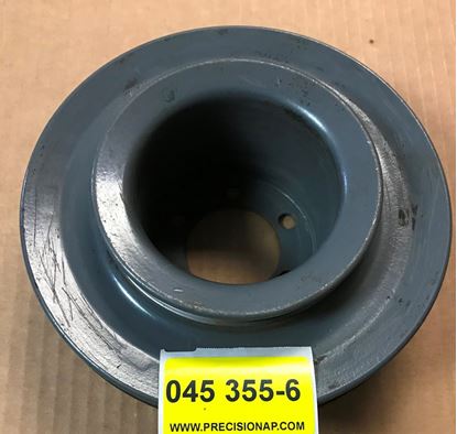 Picture of MERCEDES 300D TURBO CRANKSHAFT PULLEY 6170350612 USED